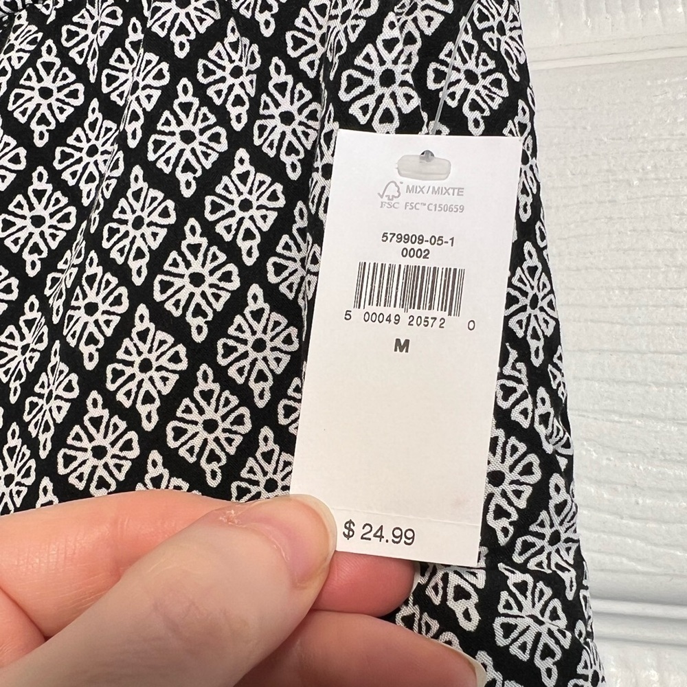 NWT Old Navy Patterned Pull-On Shorts - Picture 3 of 6